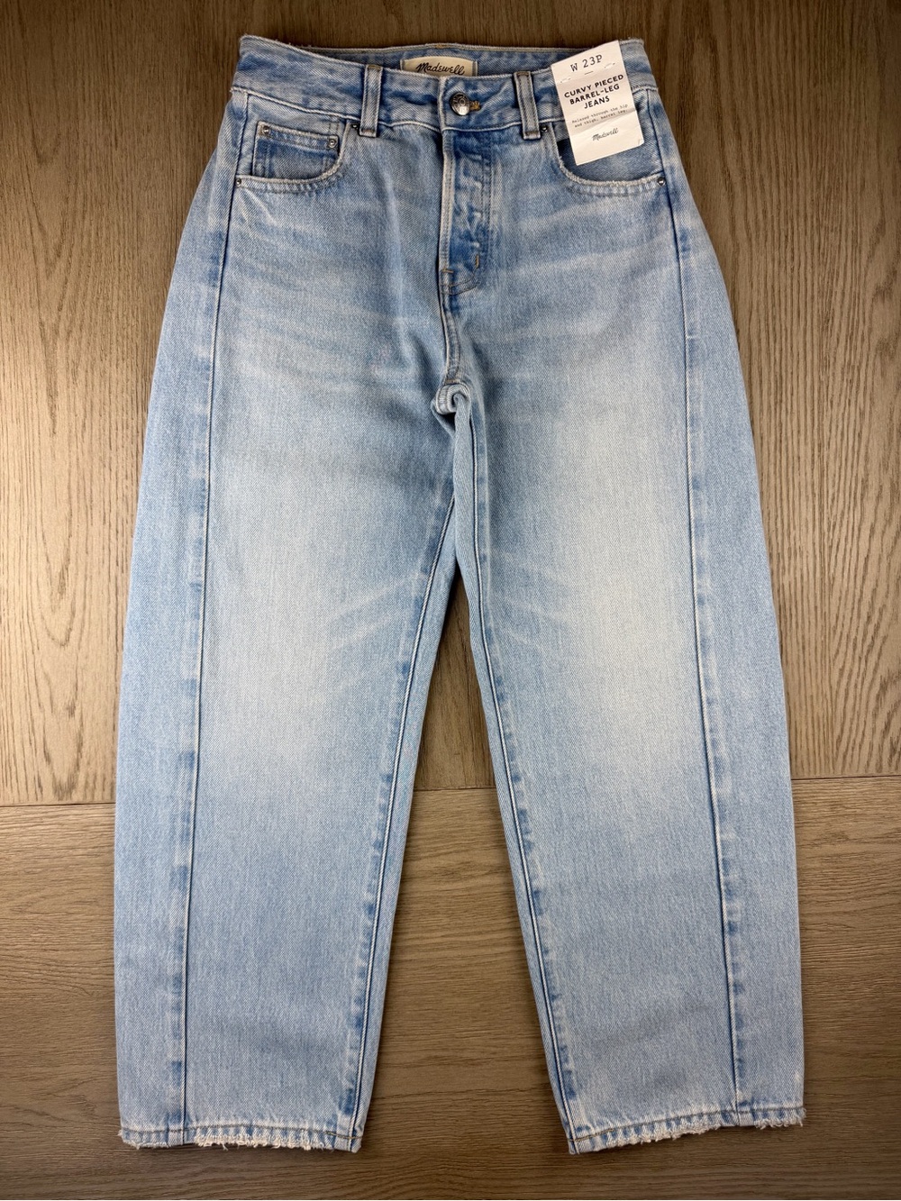 Madewell Curvy Pieced Barrel Leg Jeans Light Wash Button Fly 23 Petite NWT
